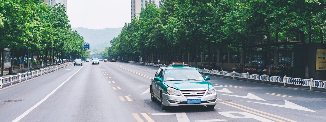 公交车/出租车走航环境监测解决方案